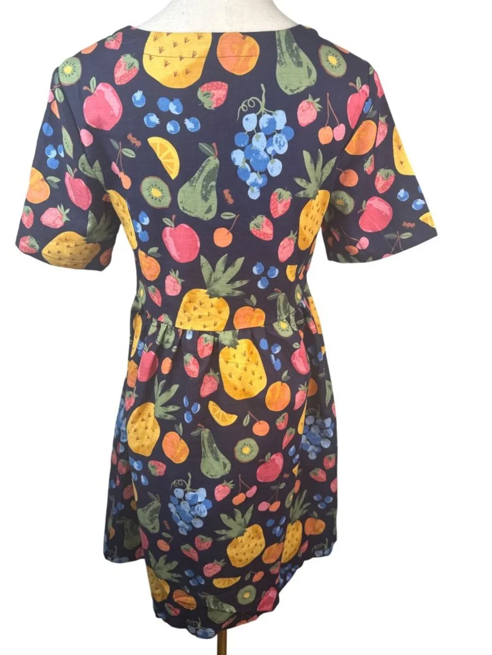 Princess Highway Size 6 Fruit Print Cotton Dress With V-Neckline & Button Front - Picture 3 of 16